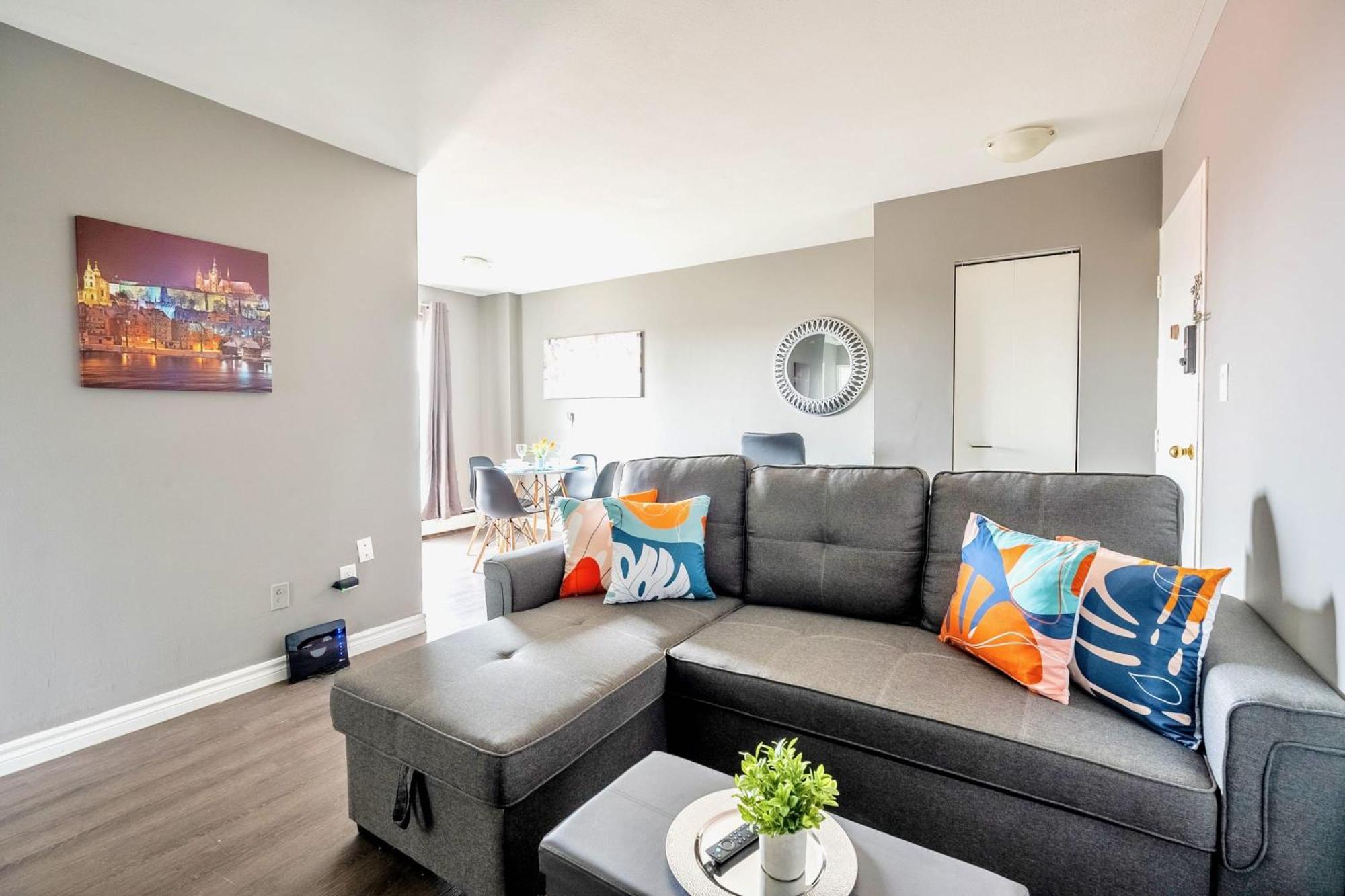 Apartmán Newly Renovated 2Br Unit In Glenview West Hamilton Exteriér fotografie